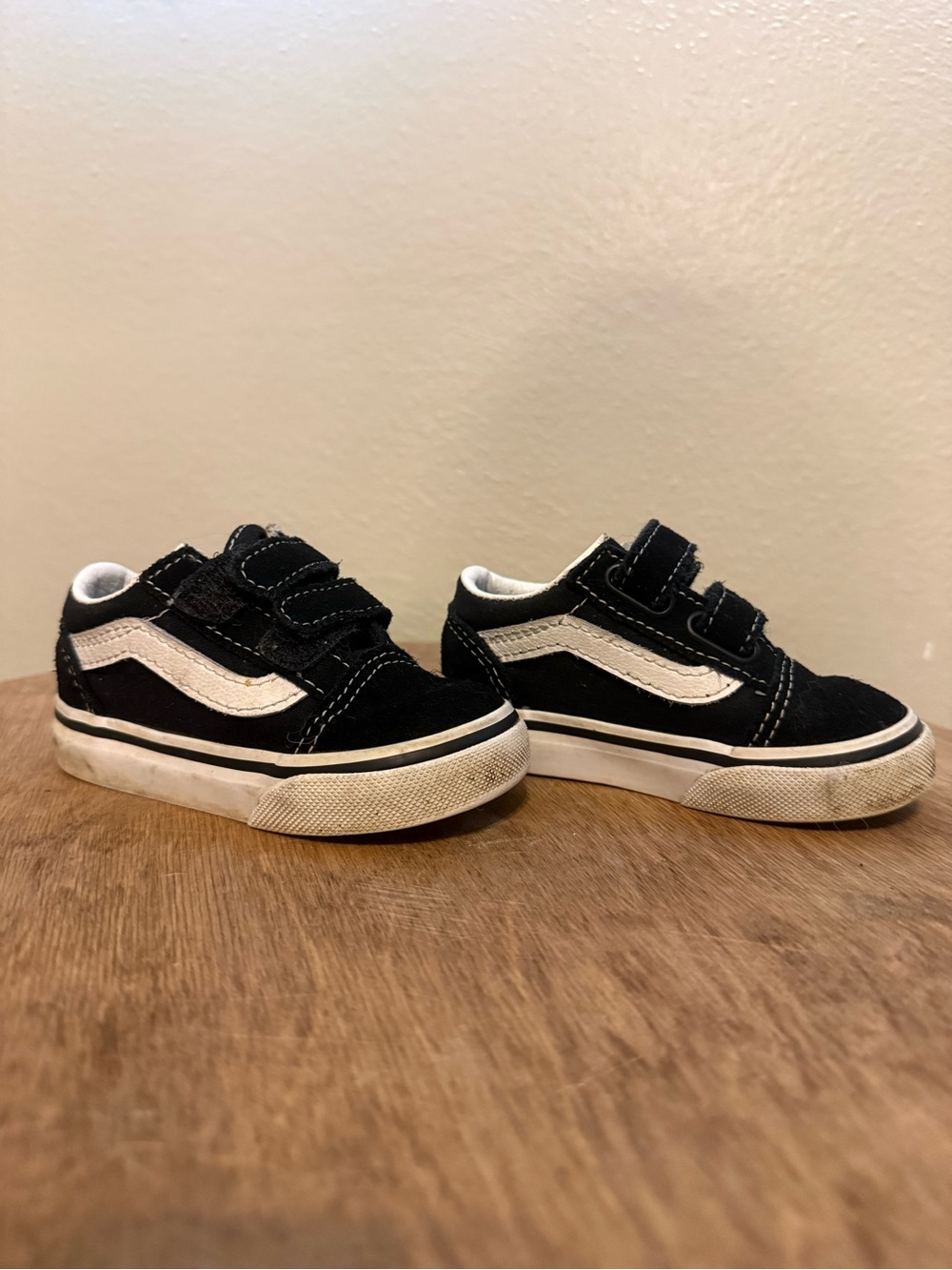Vintage Vans Kids Black and White Velcro Skate Sneakers